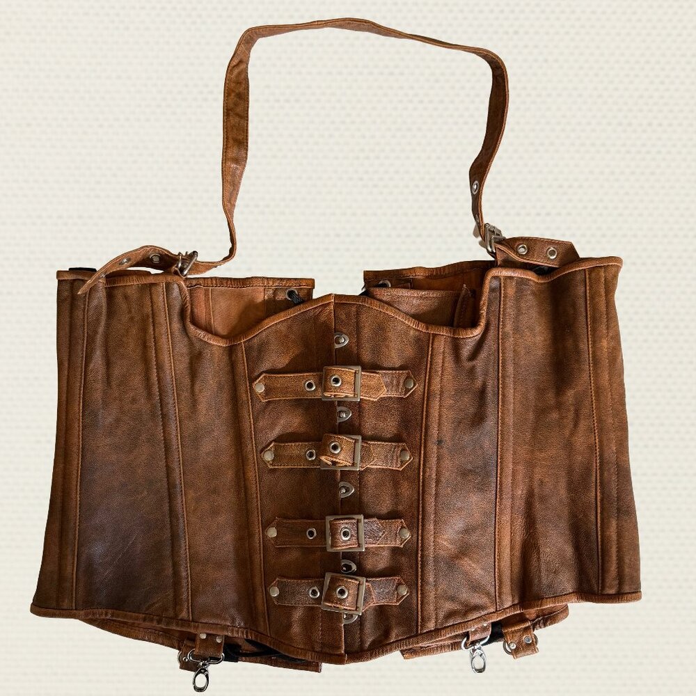 Hips and Curves Ophelia underbust leather corset